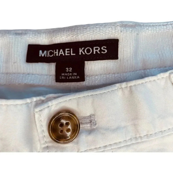 Michael Kors Men's White Flat Front Golf Shorts - Picture 4 of 10